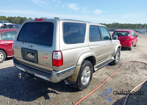 2001 Toyota 4Runner Sr5 V6 z USA, uszkodzony, nr VIN JT3GN86R410212555